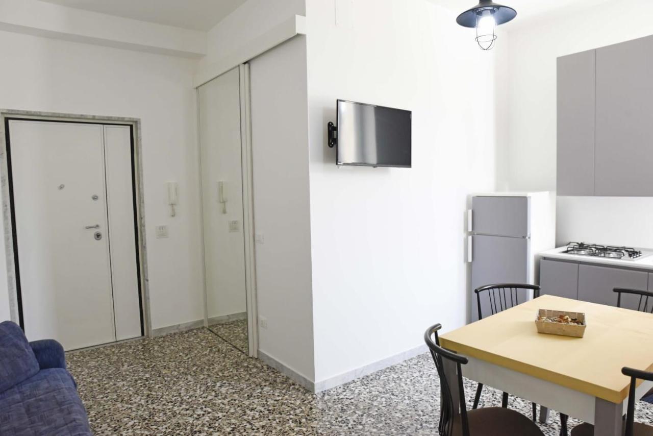 La Casa Del Gabbo Ξενοδοχείο Monopoli Εξωτερικό φωτογραφία