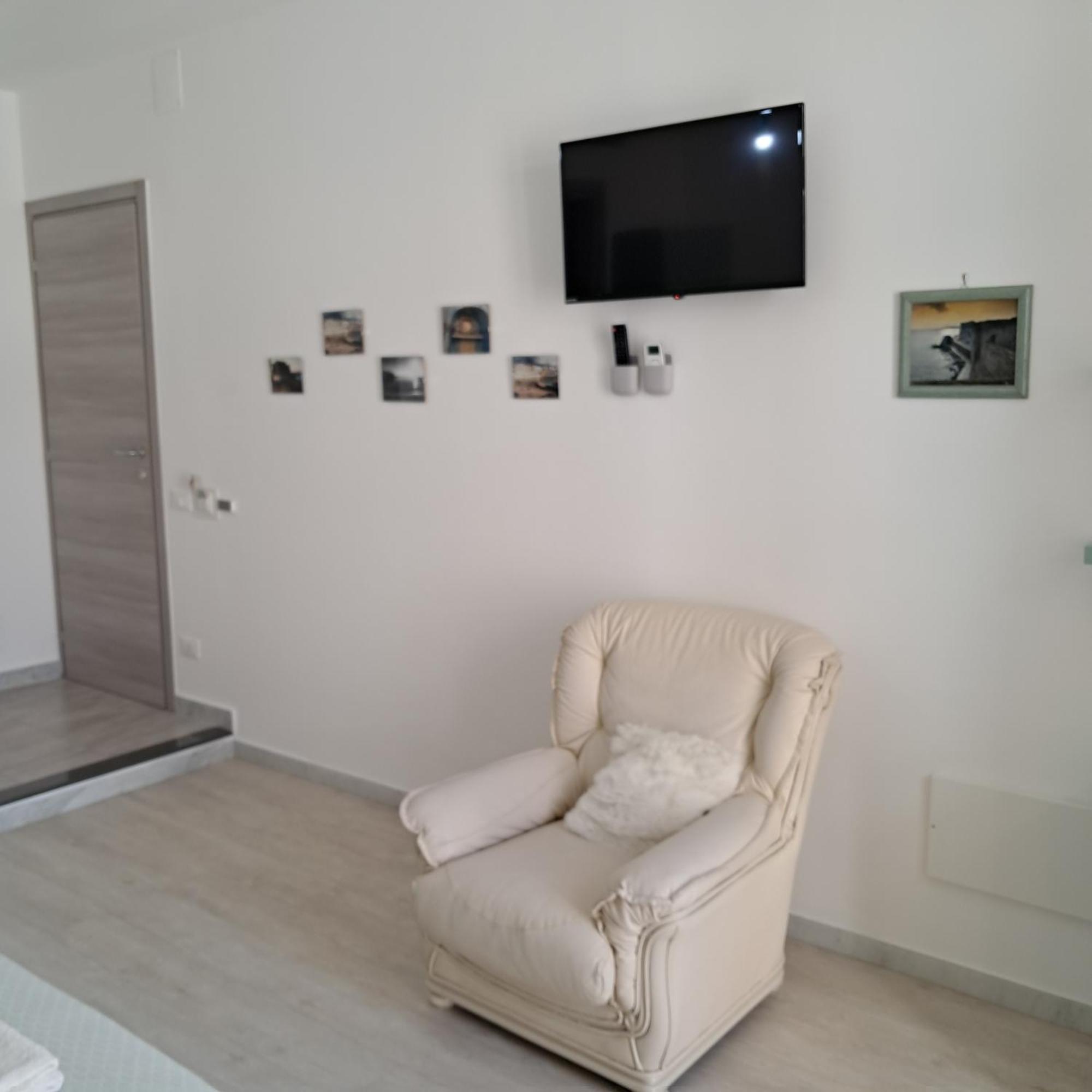 La Casa Del Gabbo Ξενοδοχείο Monopoli Εξωτερικό φωτογραφία